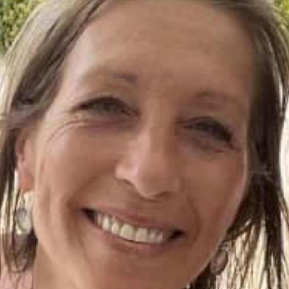 Meet your Posher, Chrissy